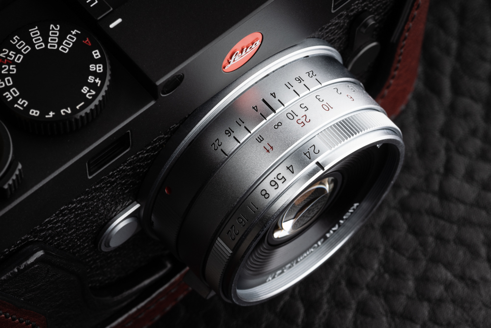 美品　使用頻度極少　綺麗　Kistar40mm f2.4　スクエアフード付き Kistar the other side 第43回 KISTAR 40mm F2.4 Mでモノクロに浸る